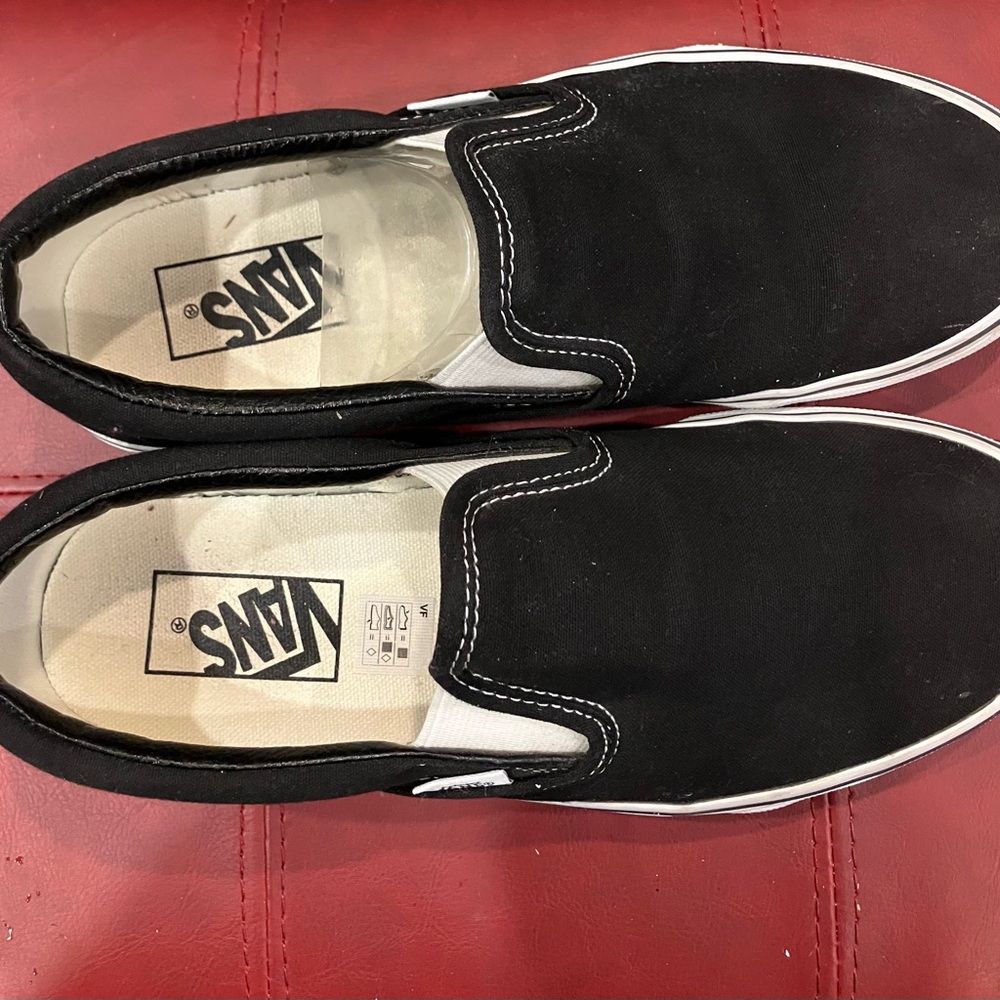 Vans Black and White Slip-On Sneakers women’s 8.5 - Picture 2 of 5